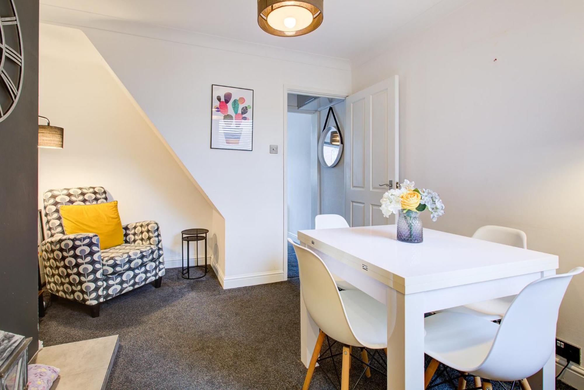'Number 11' Central Colchester - Super Convenient 2 X Double Bed 1 X Single Bed Cottage Plus Office & Garden, 8 Min Walk Nth Station & Town Ctr, 2 Min Walk Local Shops & Restaurants Экстерьер фото